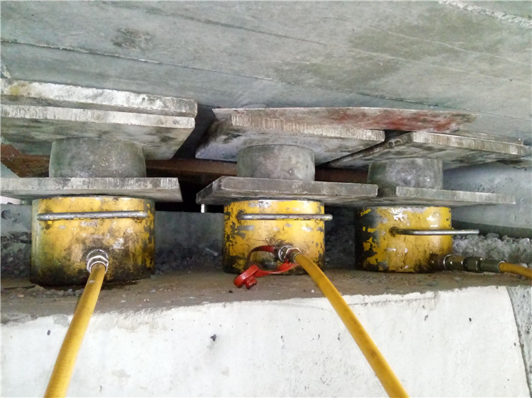 橋梁支座更換 (38).jpg 橋梁支座更換 (38).jpg