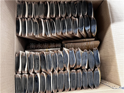 丁基橡膠膩?zhàn)悠? width=